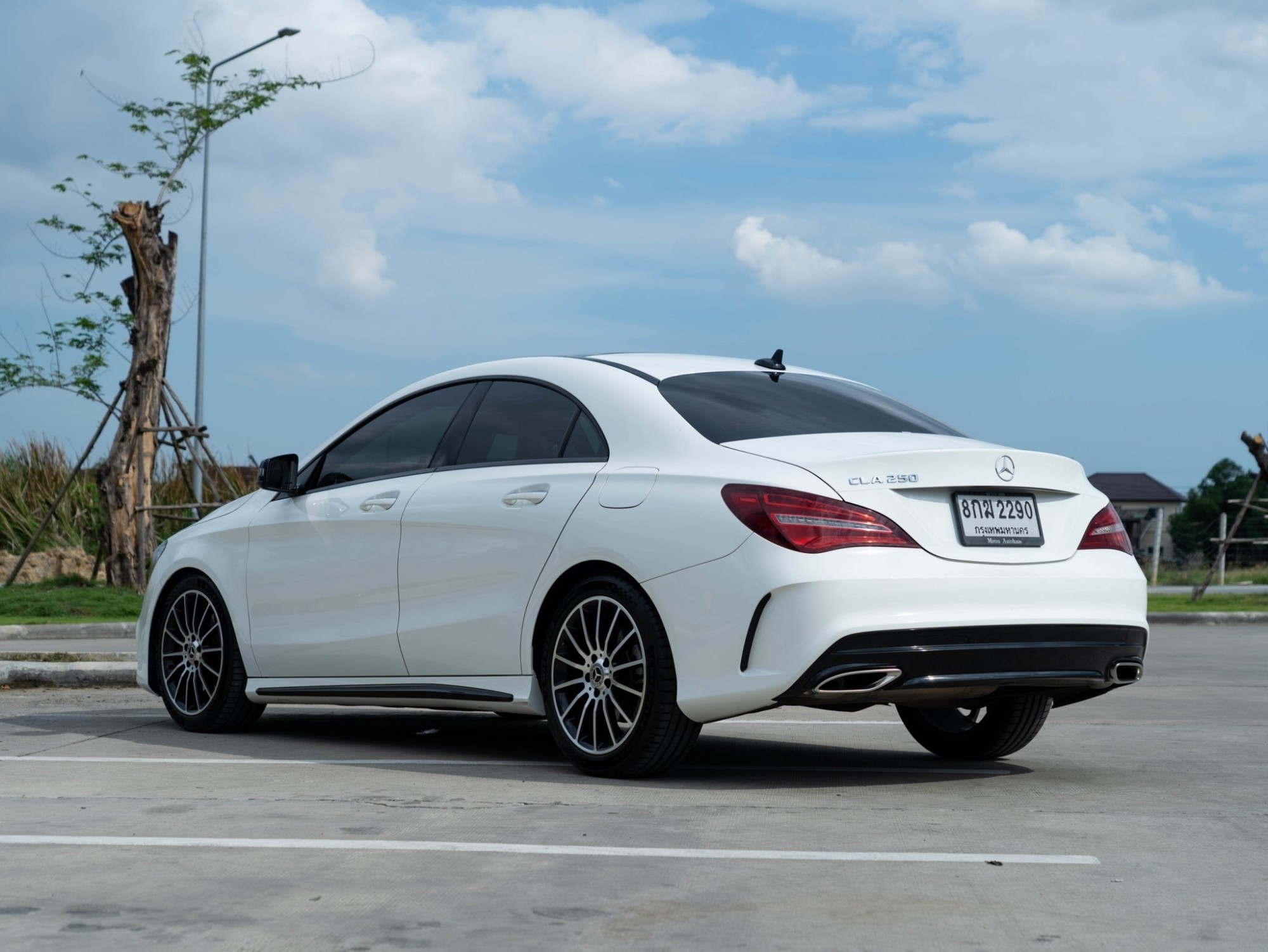 2018 Mercedes-Benz CLA-Class C118 CLA250 สีขาว (รูปที่ 16)