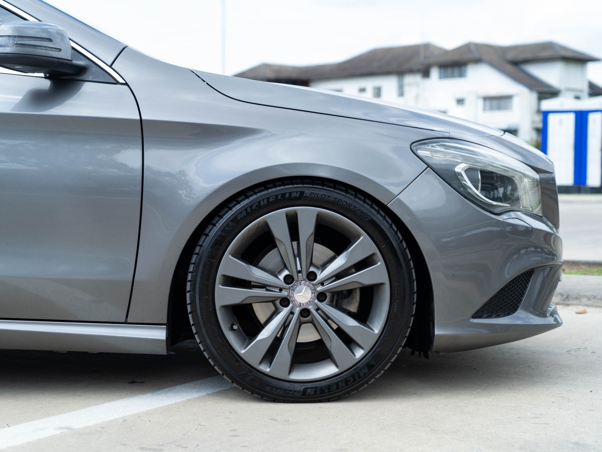 2017 Mercedes-Benz C-Class W205 C200 สีเทา (รูปที่ 8)