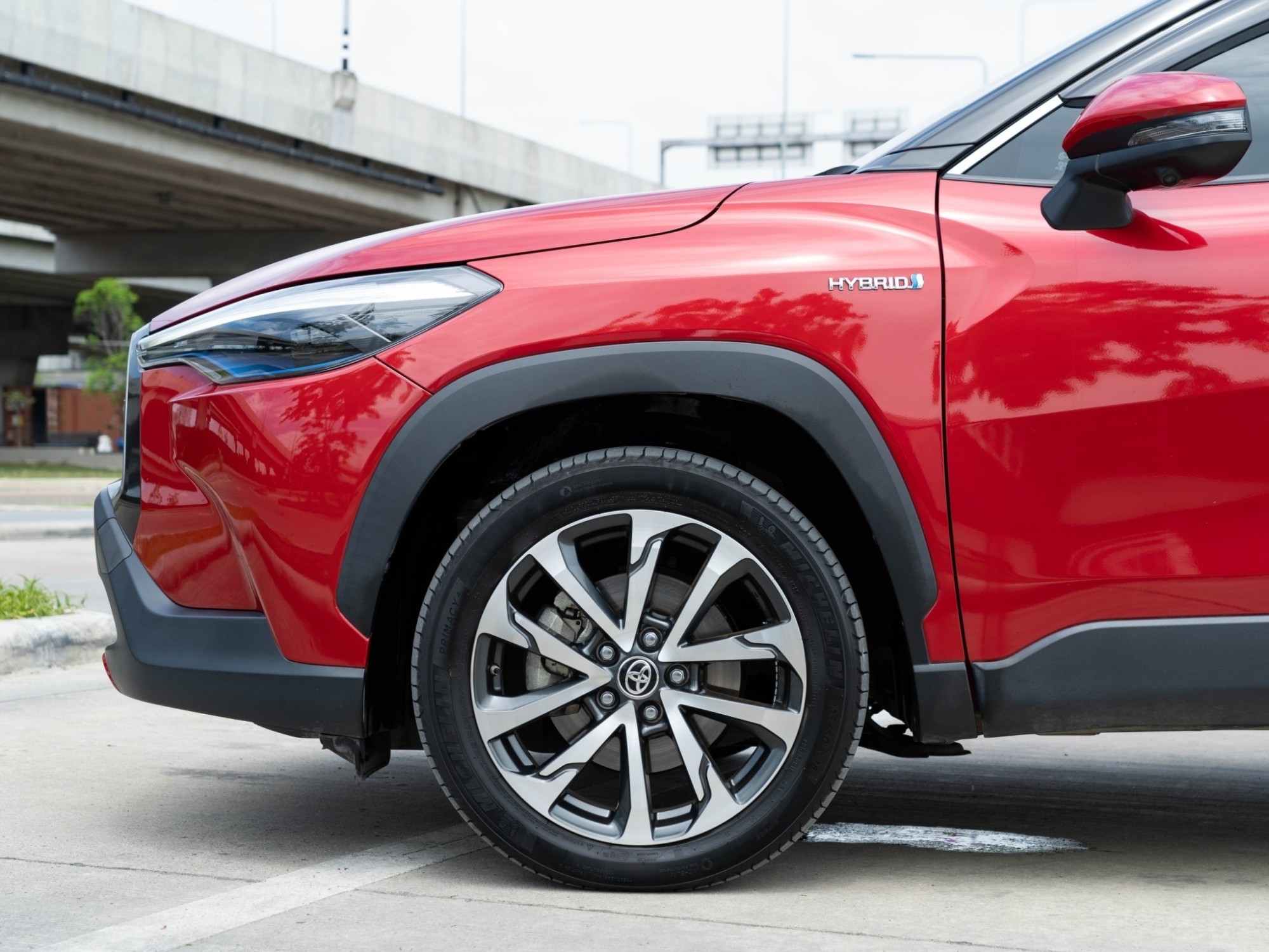 2020 Toyota Corolla Cross สีแดง (รูปที่ 11)