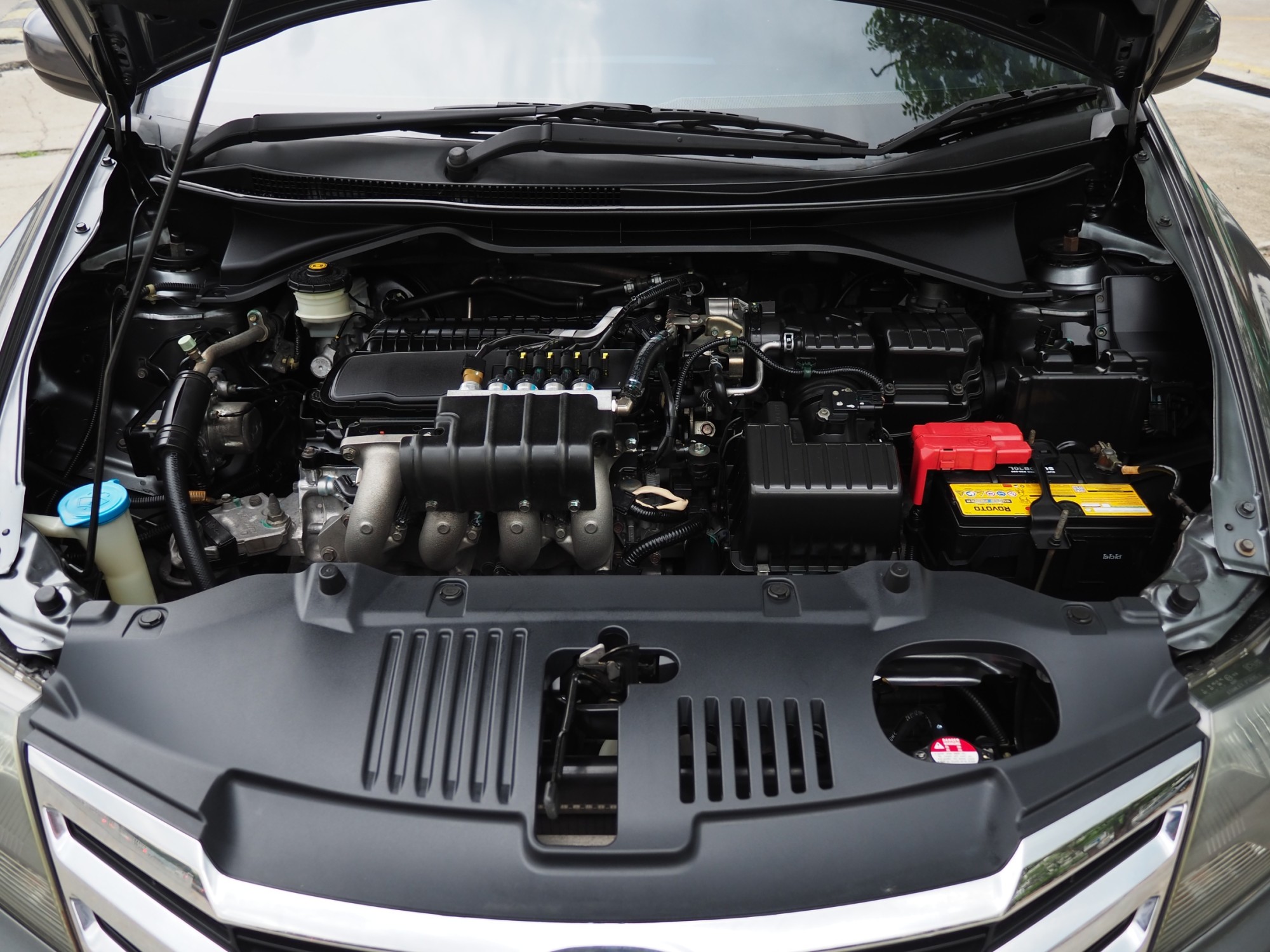2013 Honda City สีเทา (รูปที่ 15)