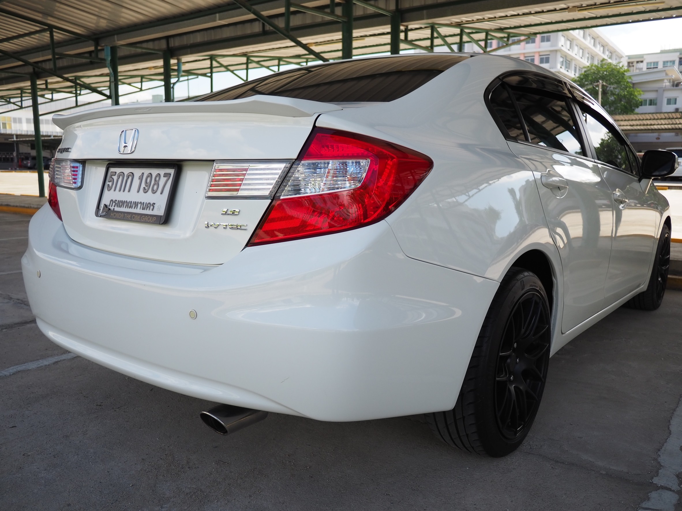 2016 Honda Civic Sedan สีขาว