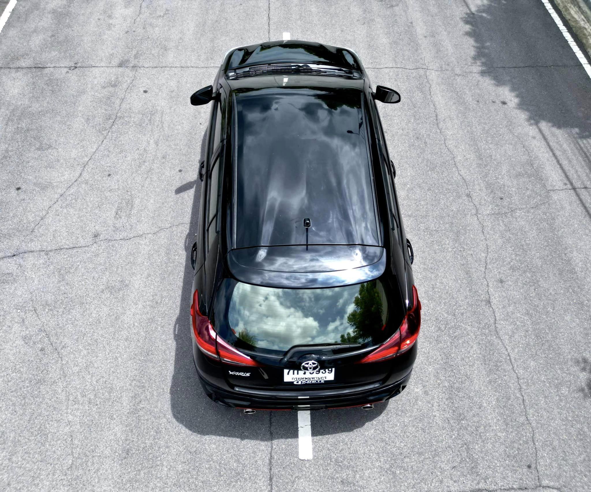Toyota Yaris 5Dr. Hatchback รถมือเดียว สวยจับใจ (รูปที่ 10)