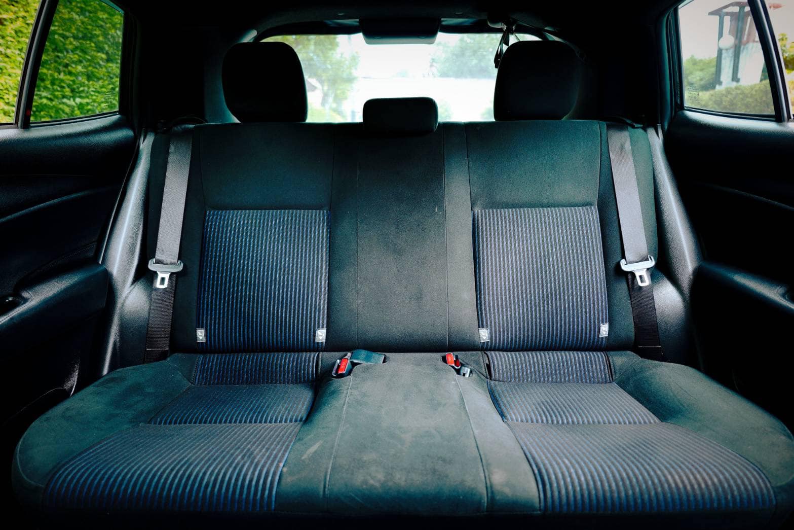 Toyota Yaris 5Dr. Hatchback รถมือเดียว สวยจับใจ (รูปที่ 22)