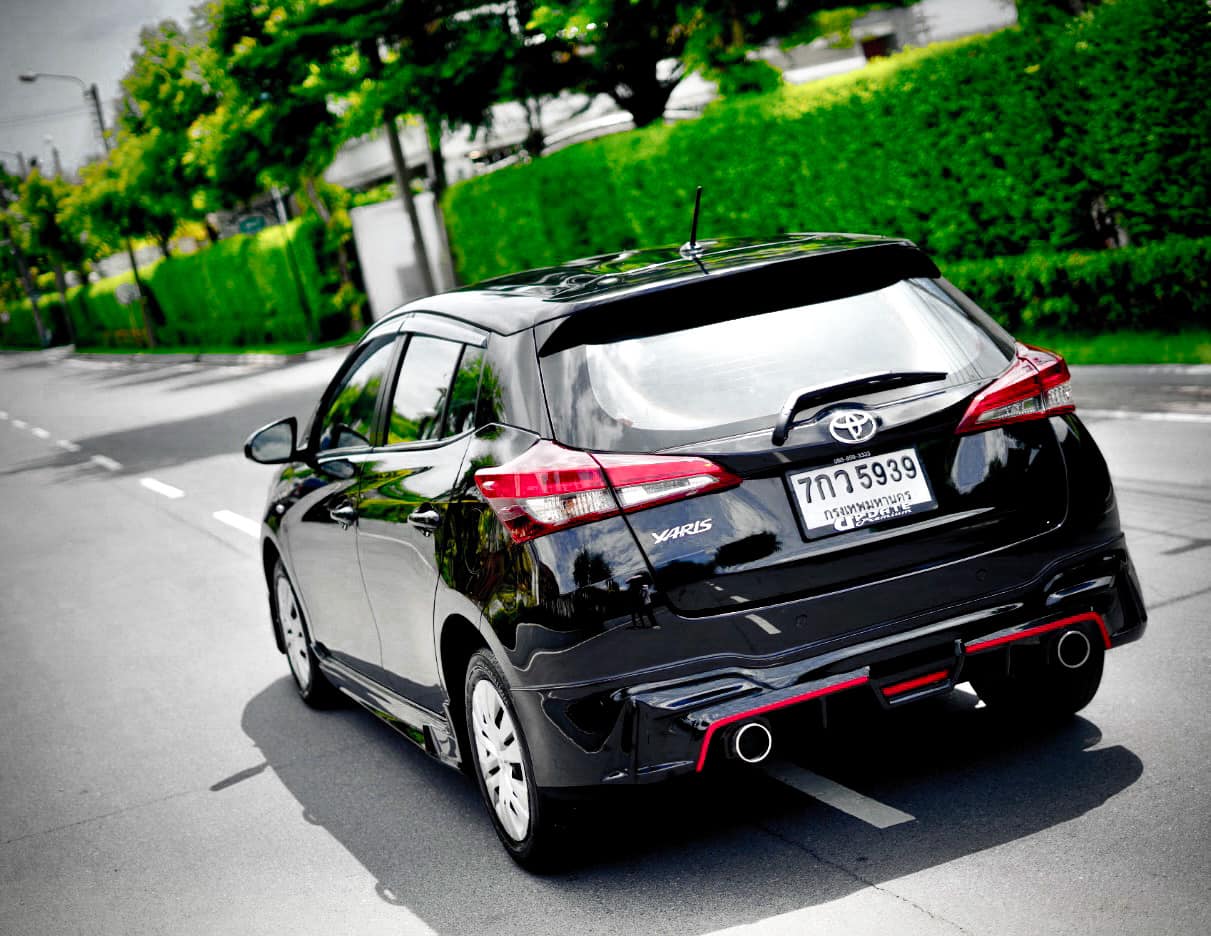 Toyota Yaris 5Dr. Hatchback รถมือเดียว สวยจับใจ (รูปที่ 13)