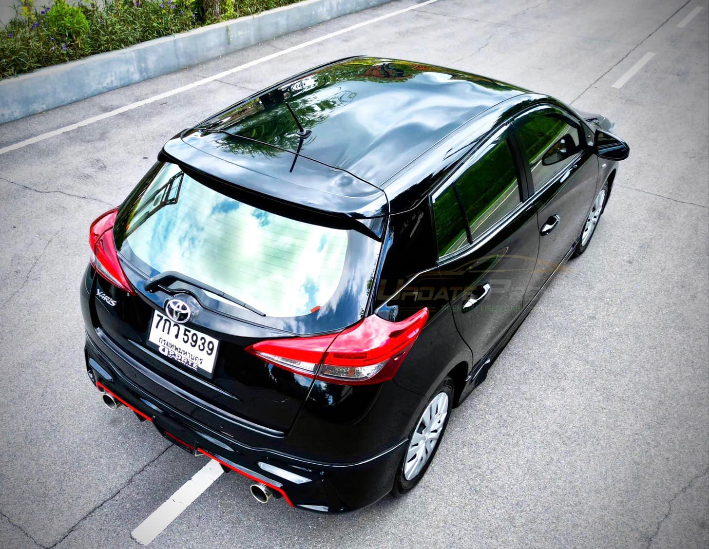 Toyota Yaris 5Dr. Hatchback รถมือเดียว สวยจับใจ (รูปที่ 6)