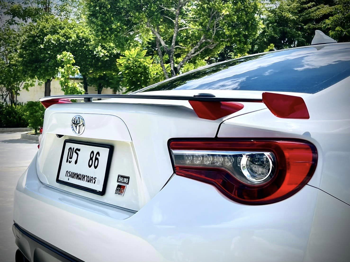 Toyota FT-86 คันที่สวยที่สุดในตลาด รถยนต์มือสอง แน่นอน คะ