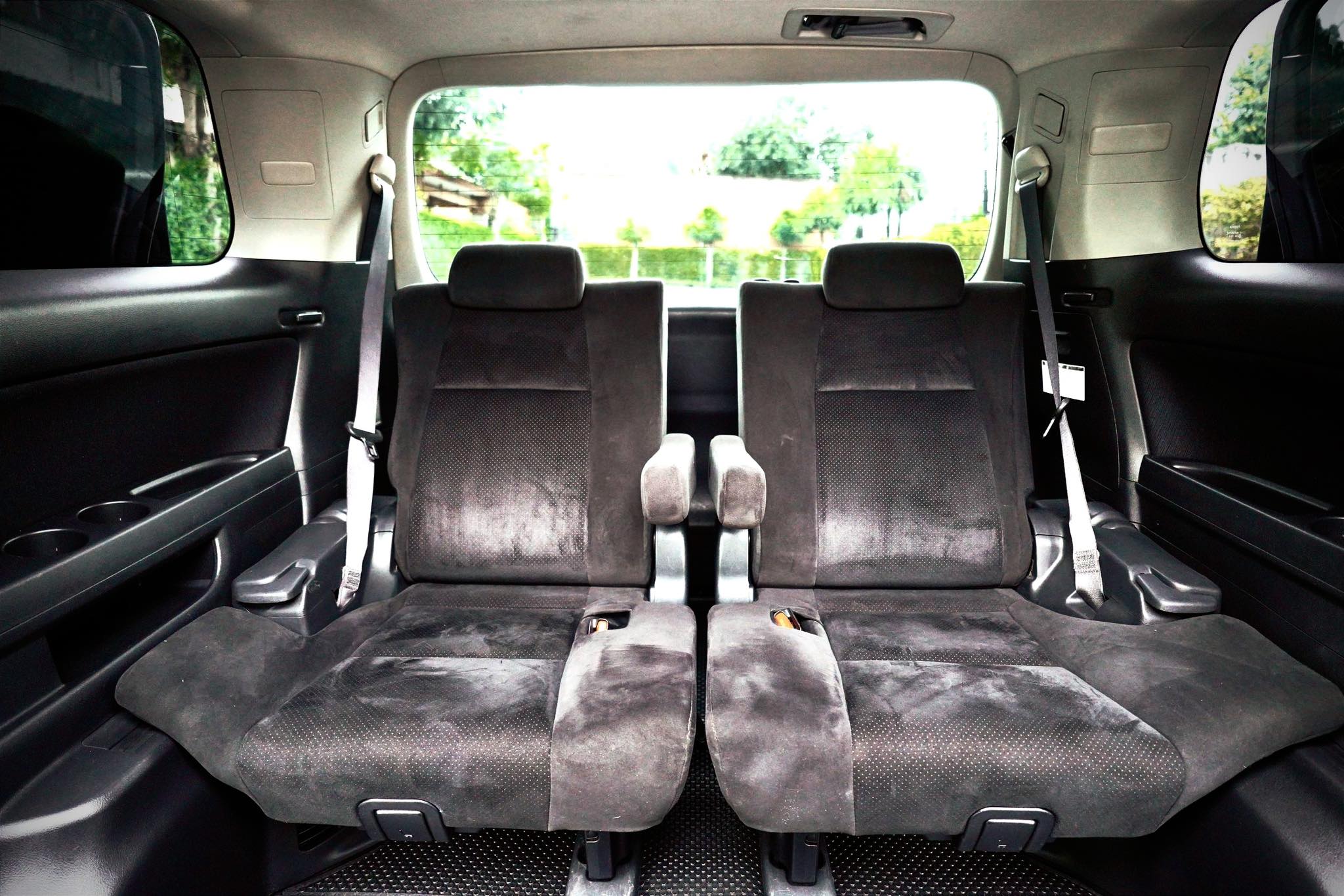 Toyota Vellfire Platinum ตัวหายาก มีมาให้จับจองแล้วจ้าาา (รูปที่ 28)