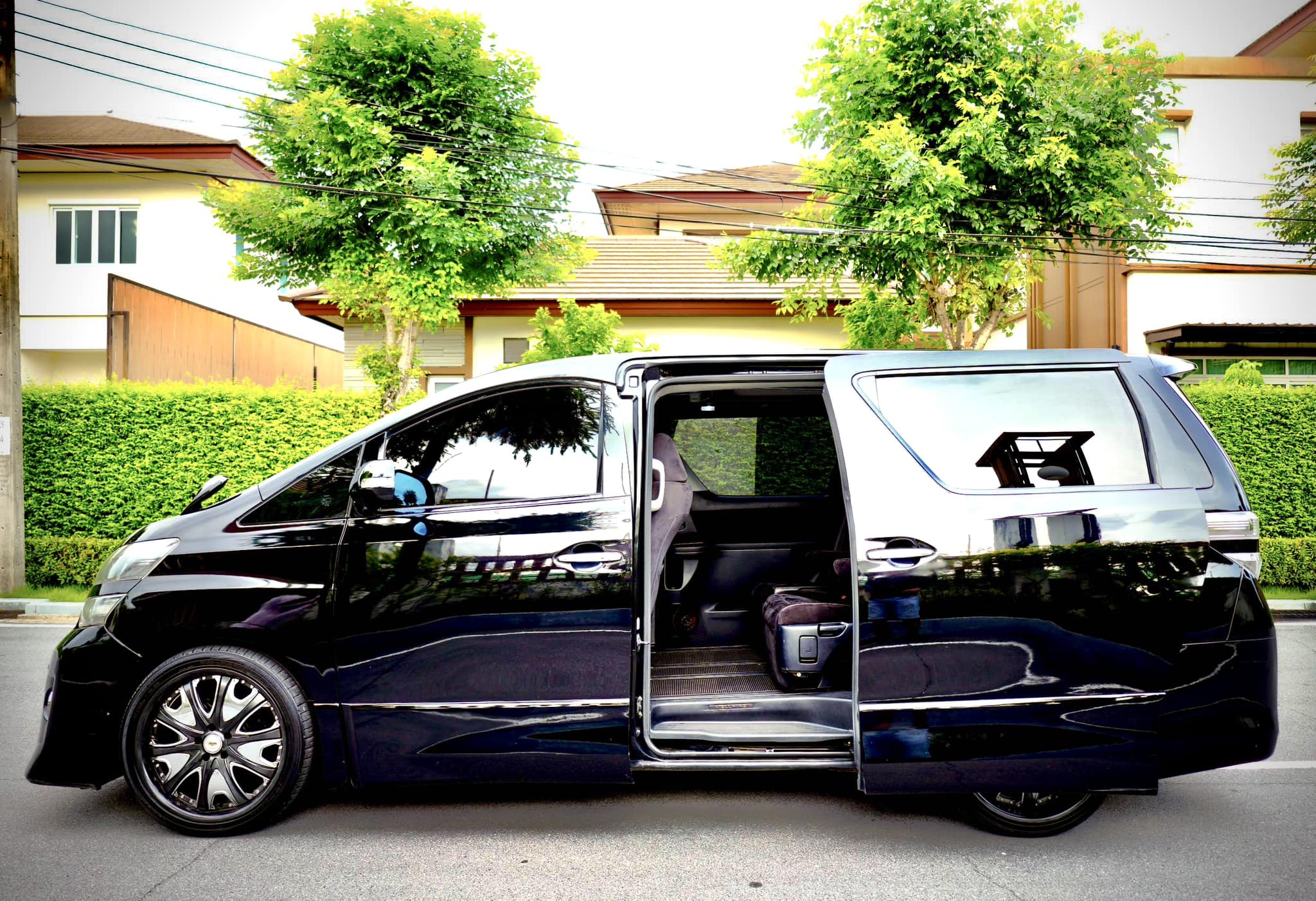 Toyota Vellfire Platinum ตัวหายาก มีมาให้จับจองแล้วจ้าาา (รูปที่ 31)