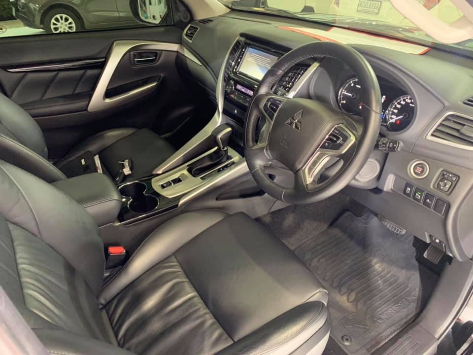 Mitsubishi Pajero Sport ปี 2017 สีดำ (รูปที่ 7)