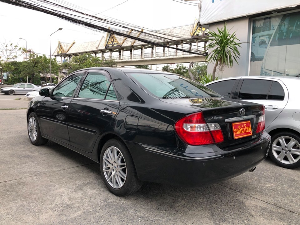 Toyota Camry ปี 2004 สีดำ (รูปที่ 5)