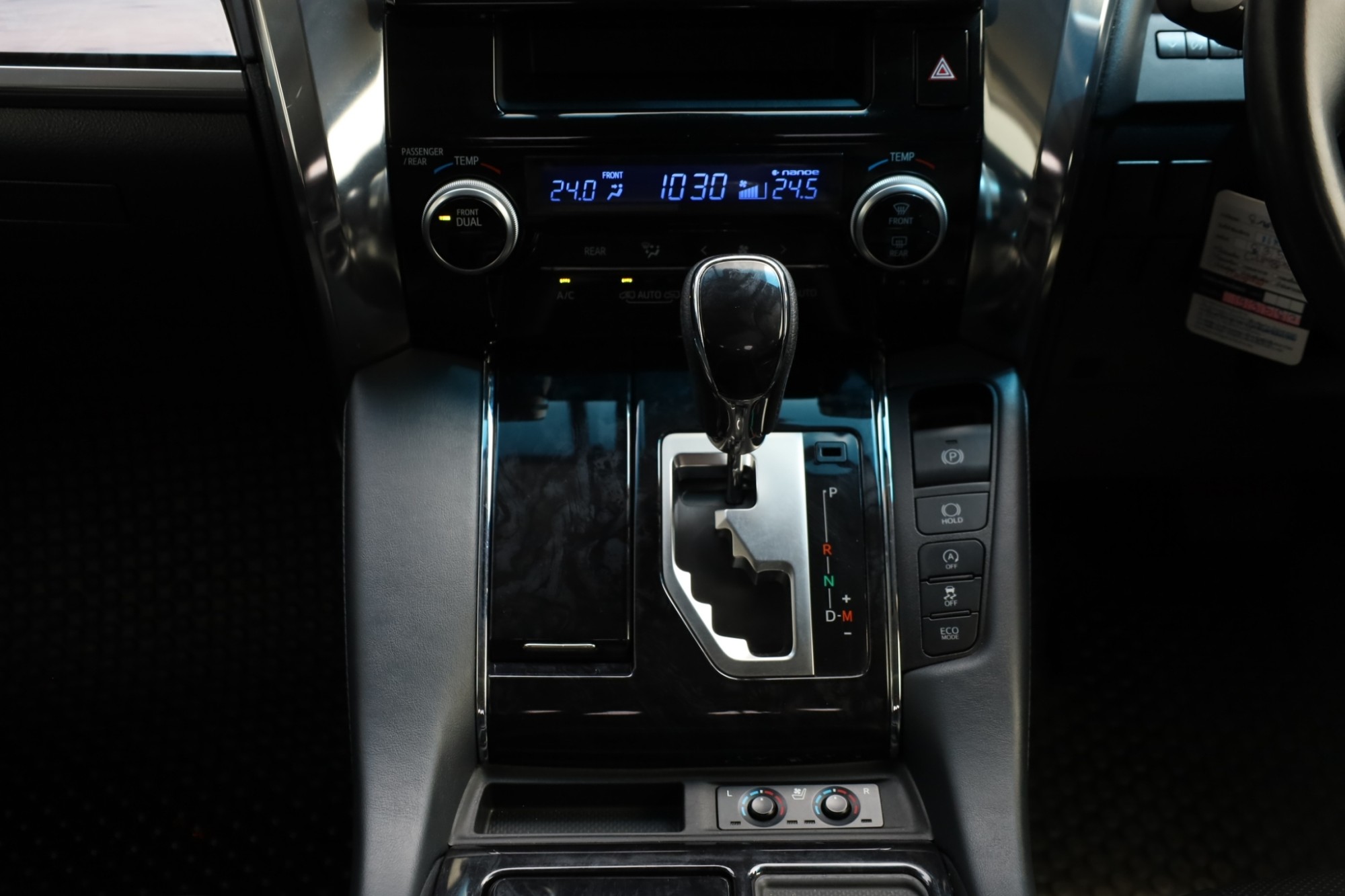 2019 TOYOTA VELLFIER 2.5V auto ไมล์แท้ 98xxx km. รถสวย ตรงปก (รูปที่ 25)