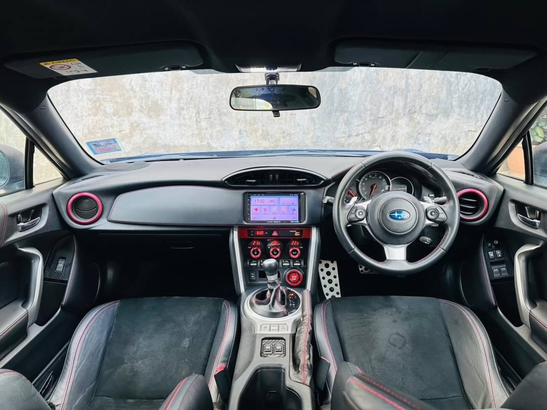 2019 Subaru BRZ สีน้ำเงิน (รูปที่ 12)