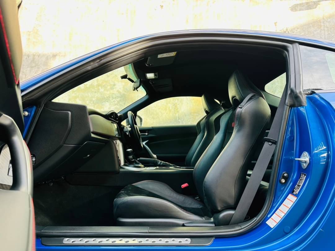 2019 Subaru BRZ สีน้ำเงิน (รูปที่ 10)
