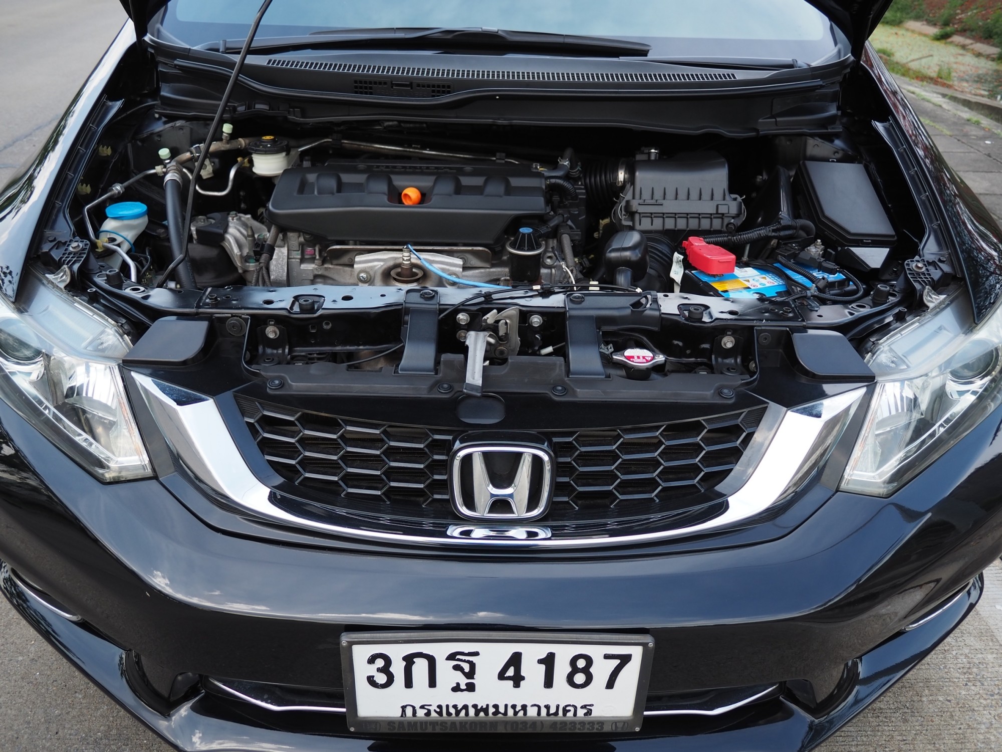 2014 Honda Civic FB สีดำ (รูปที่ 12)