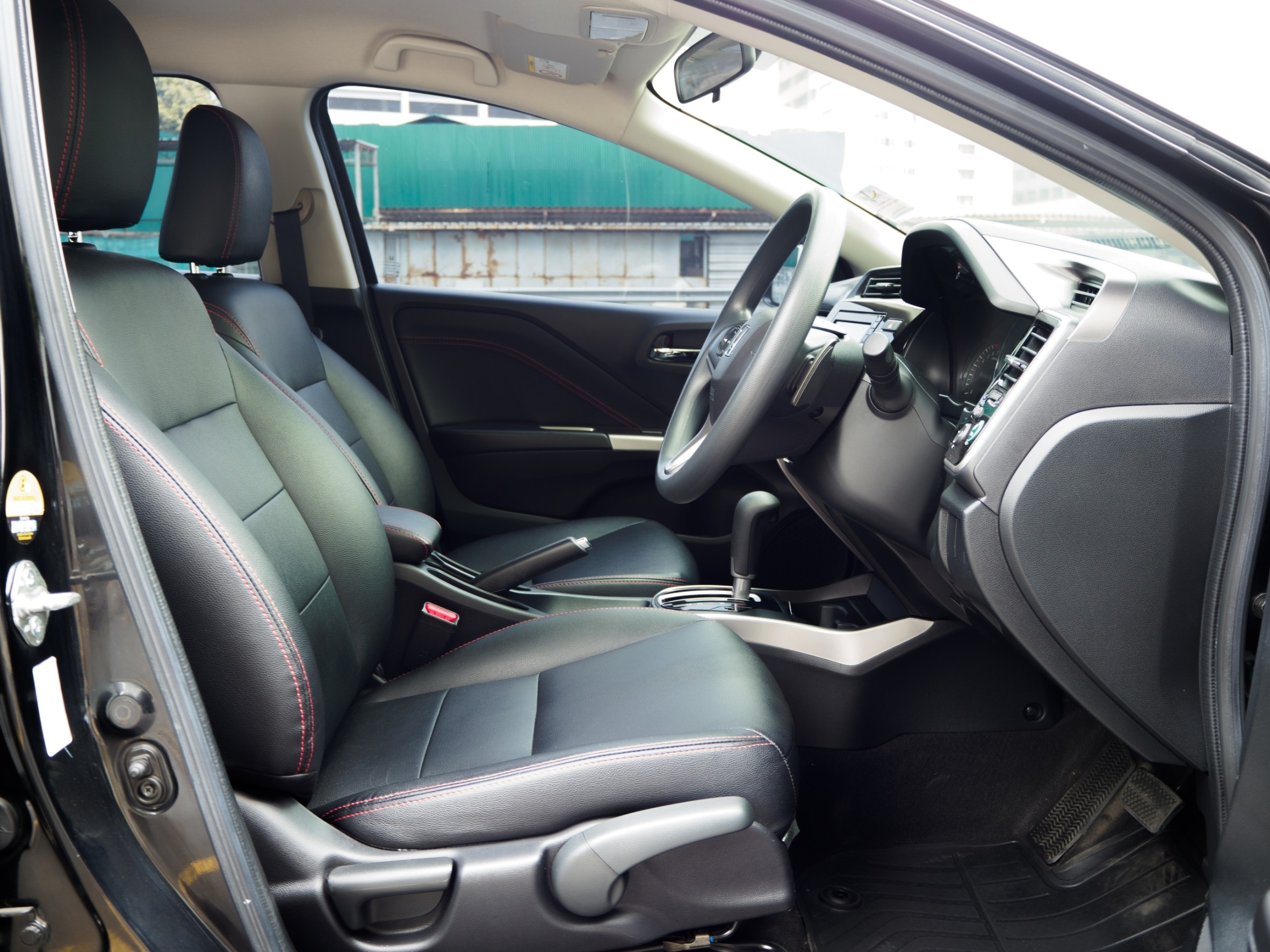 2019 Honda City สีดำ (รูปที่ 9)