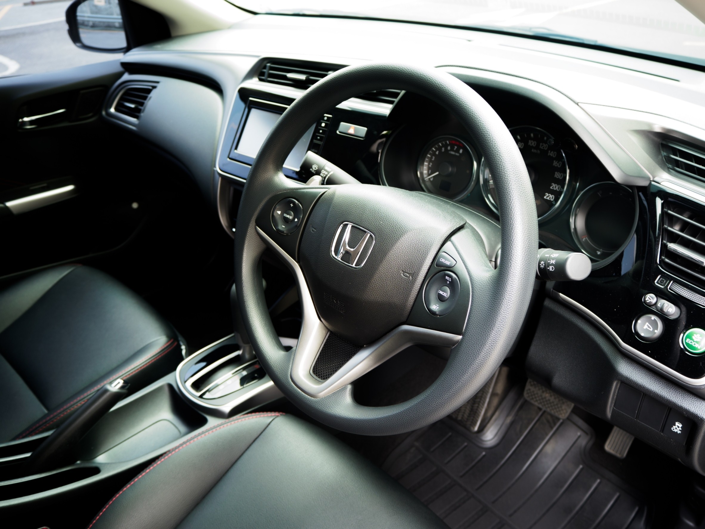 2019 Honda City สีดำ (รูปที่ 11)
