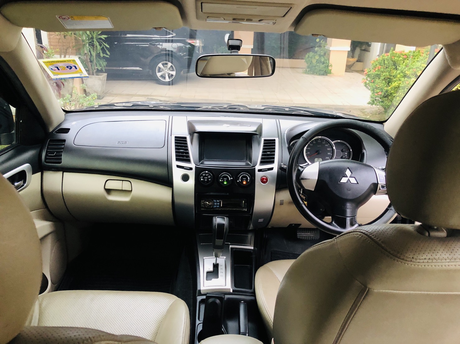 2010 MITSUBISHI PAJERO SPORT 2.5 GT auto ฟรีดาวน์ (รูปที่ 12)