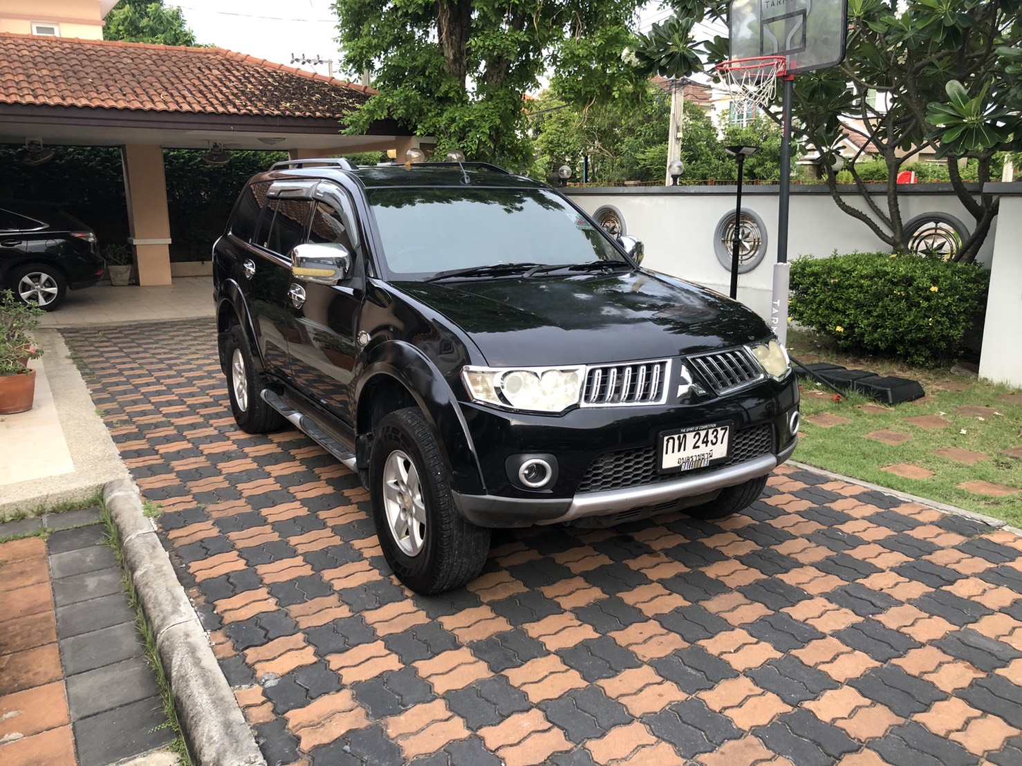 2010 MITSUBISHI PAJERO SPORT 2.5 GT auto ฟรีดาวน์