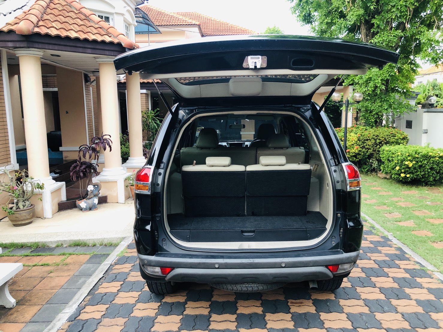 2010 MITSUBISHI PAJERO SPORT 2.5 GT auto ฟรีดาวน์ (รูปที่ 17)