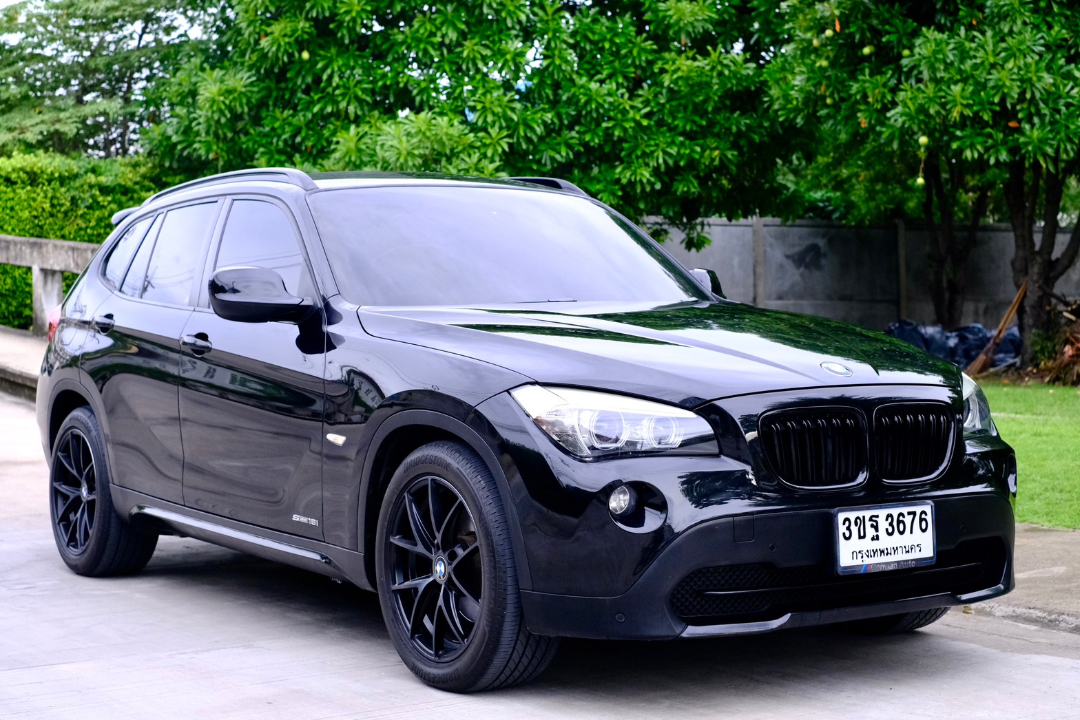 BMW X1 2.0E84 sDrive18i เครื่องยนต์: เบนซิน เกียร์: ออโต้ ปี: 2012 สี: ดำ ไมล์: 12x,xxx กม.