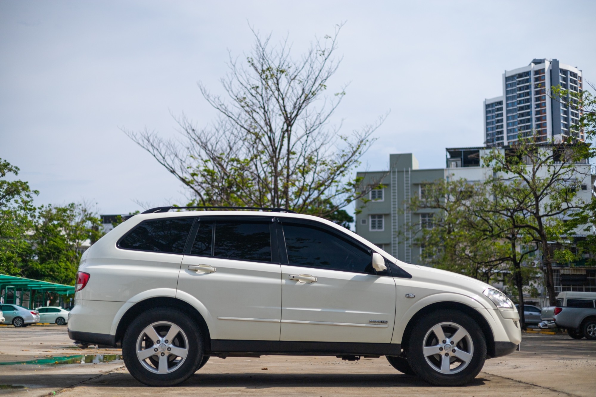 2012 SsangYong Kyron M200 XDi สีขาว (รูปที่ 3)