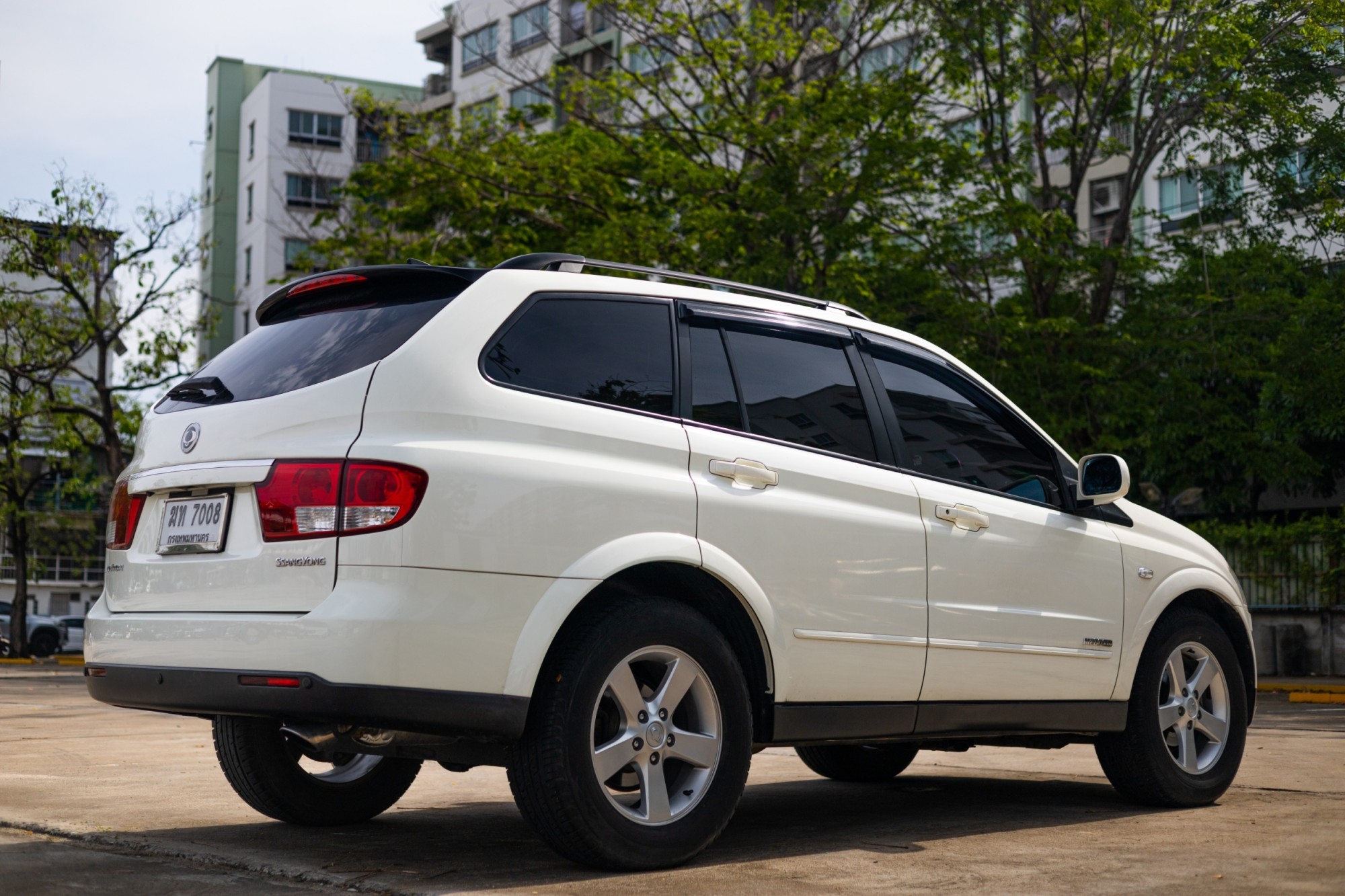 2012 SsangYong Kyron M200 XDi สีขาว (รูปที่ 4)