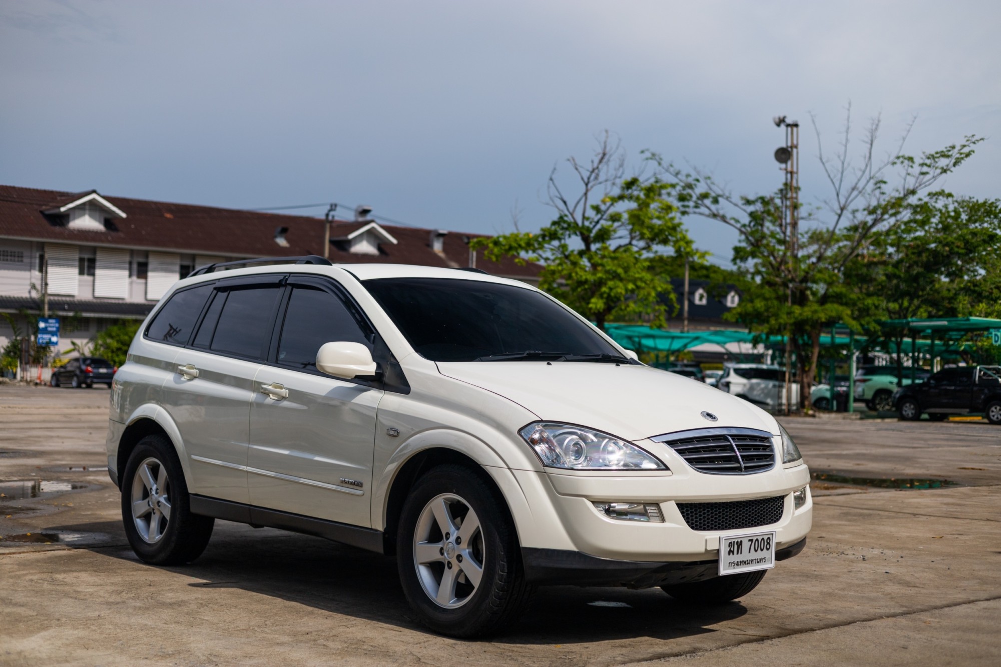 2012 SsangYong Kyron M200 XDi สีขาว