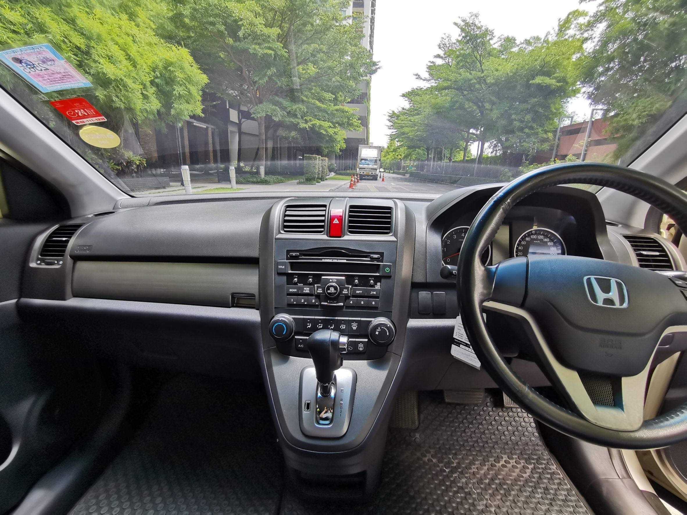 2010 Honda CR-V สีขาว (รูปที่ 10)