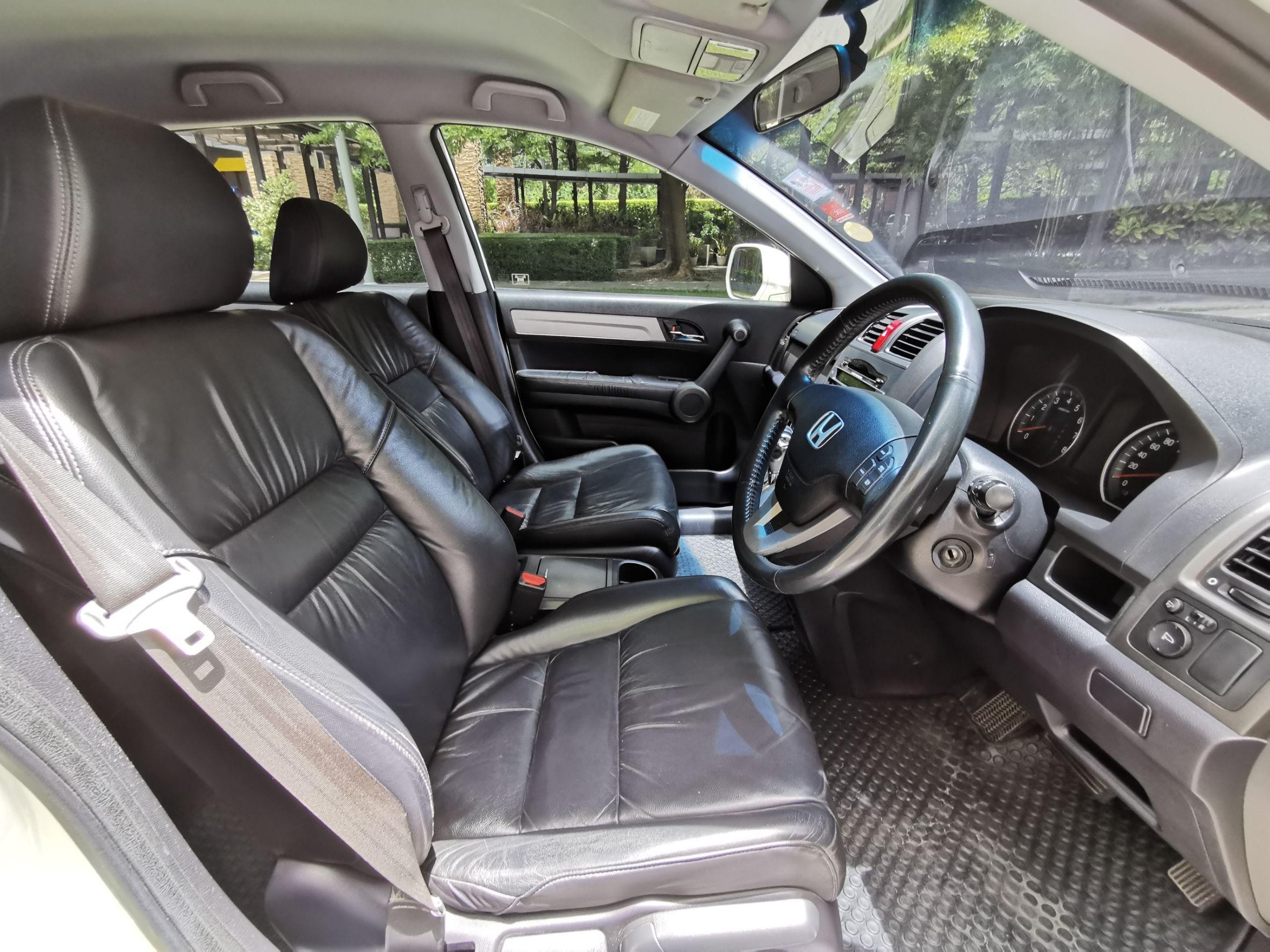 2010 Honda CR-V สีขาว (รูปที่ 8)