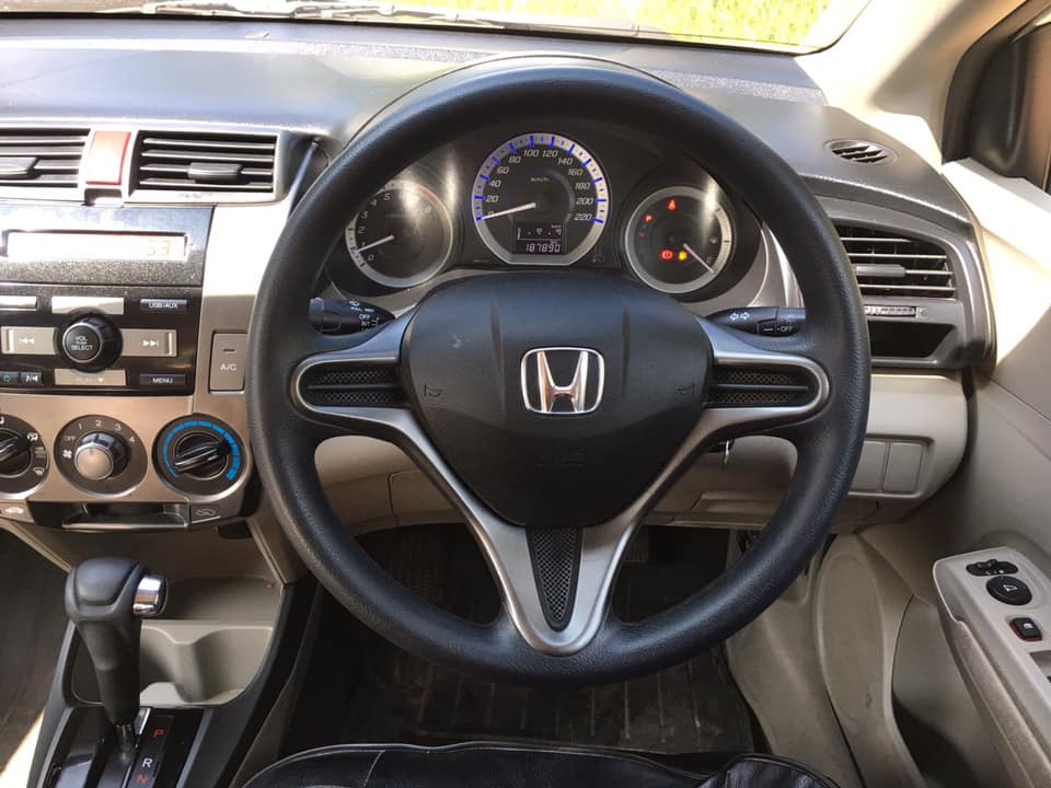 Honda City ปี 2013 สีขาว (รูปที่ 13)