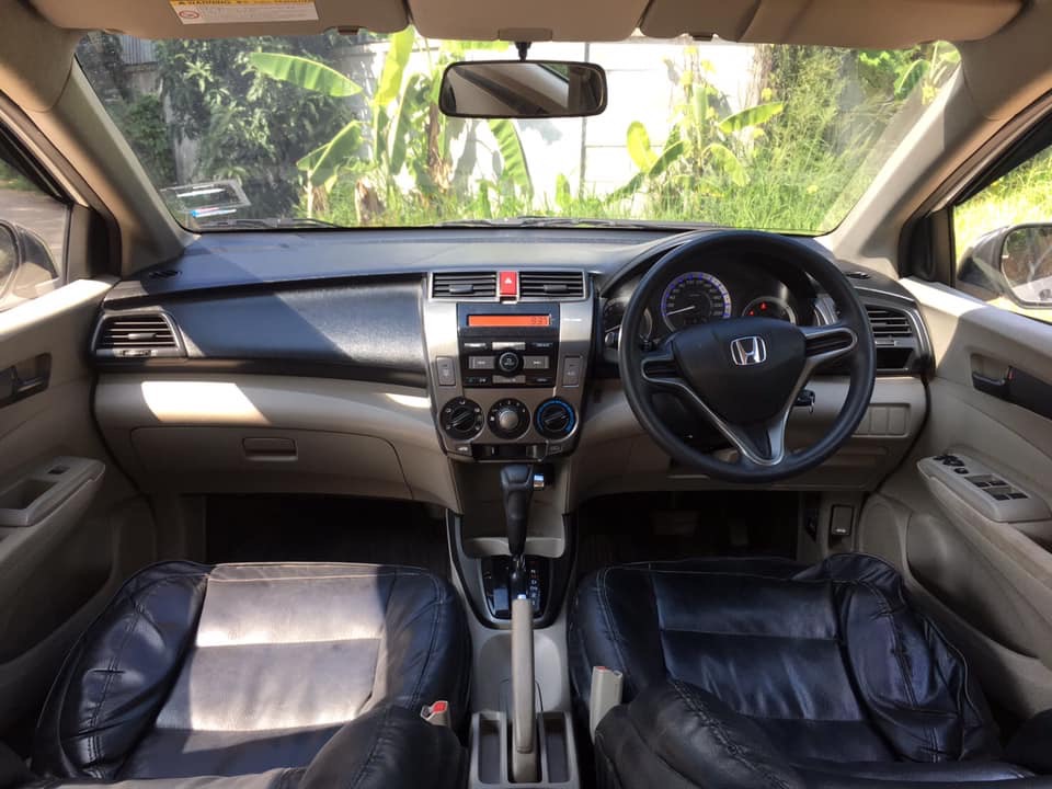 Honda City ปี 2013 สีขาว (รูปที่ 12)