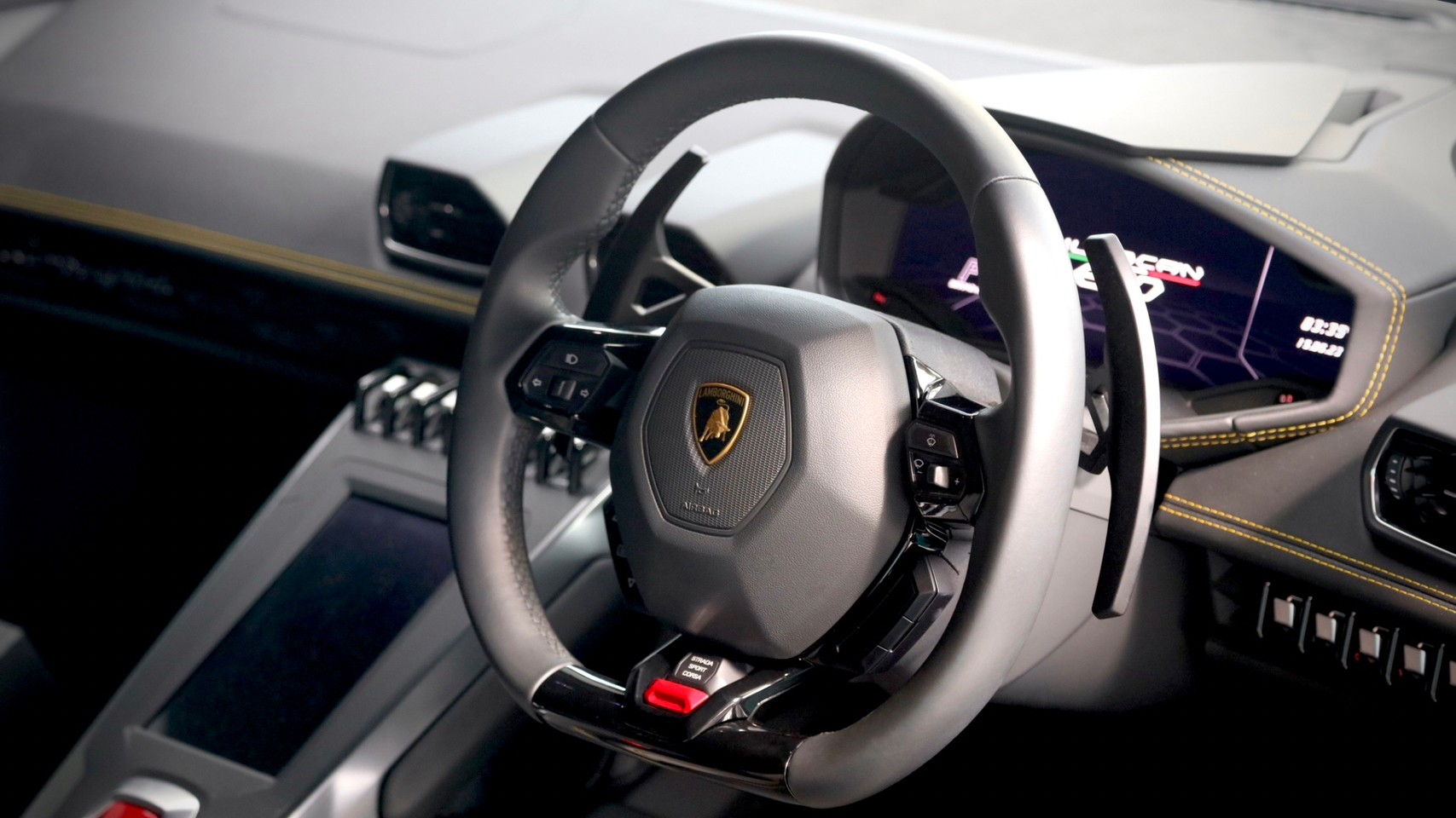 2020 Lamborghini Huracan EVO RWD สีฟ้า (รูปที่ 13)