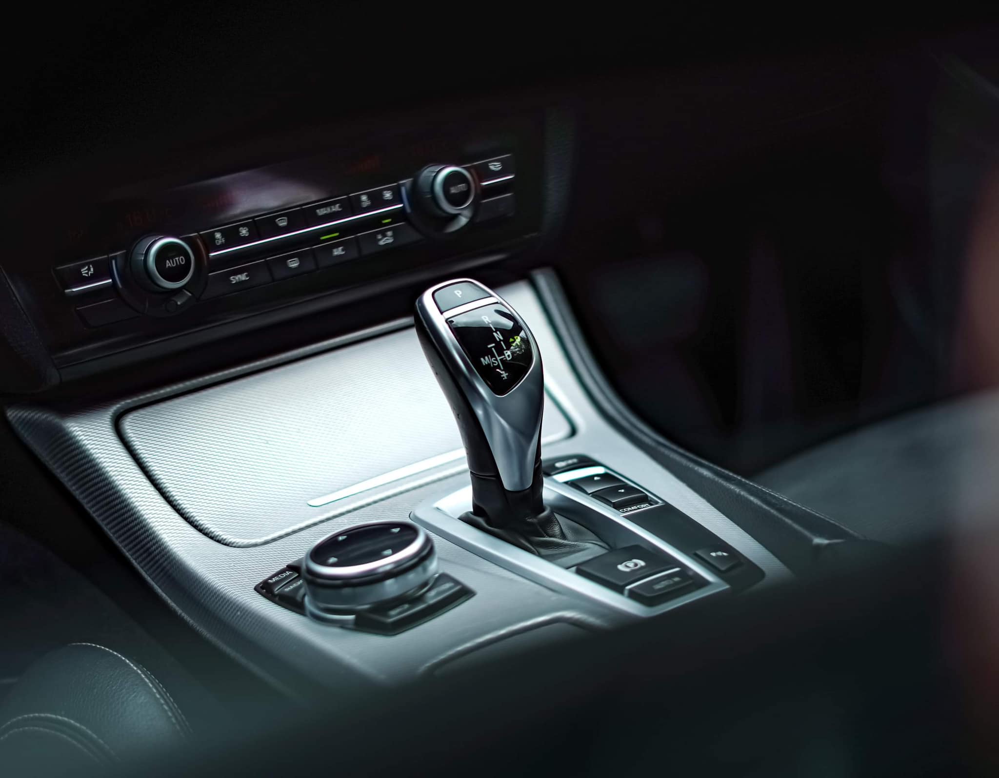 BMW 525D M Sport LCI พวงมาลัยใหม่ ประตูดูด ขายถูกมาก ออฟชั่นดีดี มีที่เราจริงๆ (รูปที่ 31)