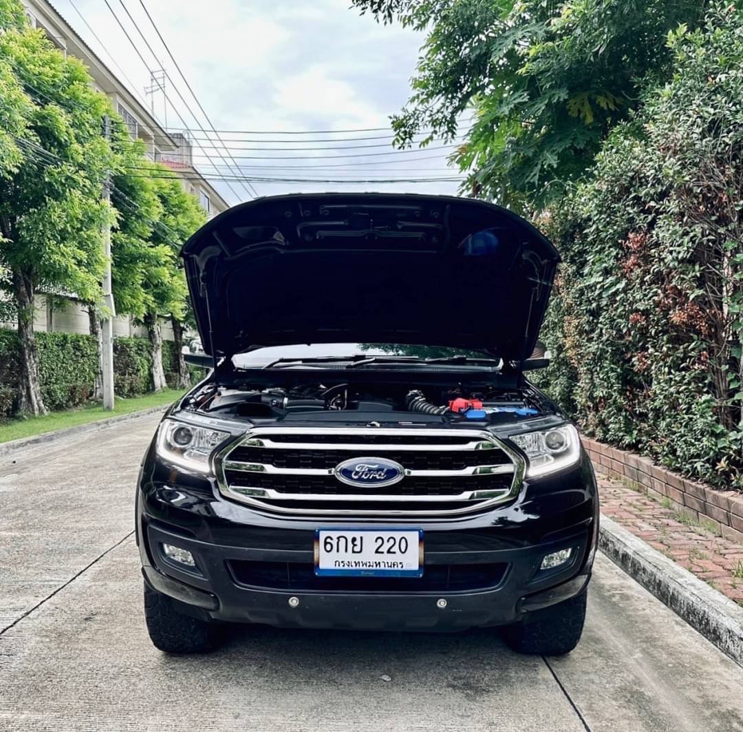 2018 Ford Everest Titanium+ 4x4 สีดำ