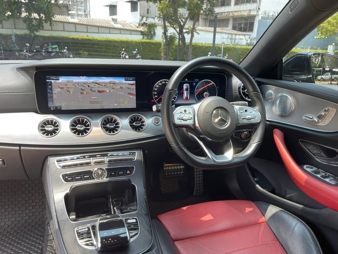 2019 Mercedes-Benz E-Class E 200 Coupe AMG สีดำ (รูปที่ 12)