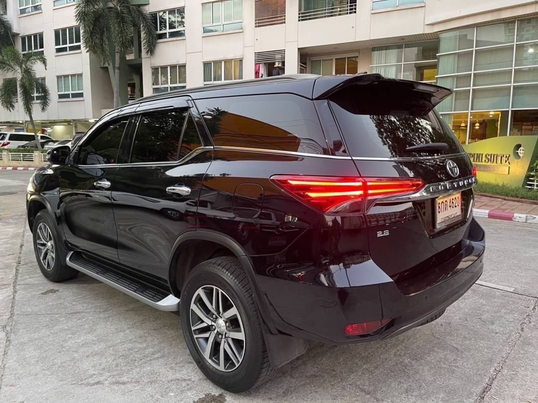 2019 Toyota Fortuner สีดำ