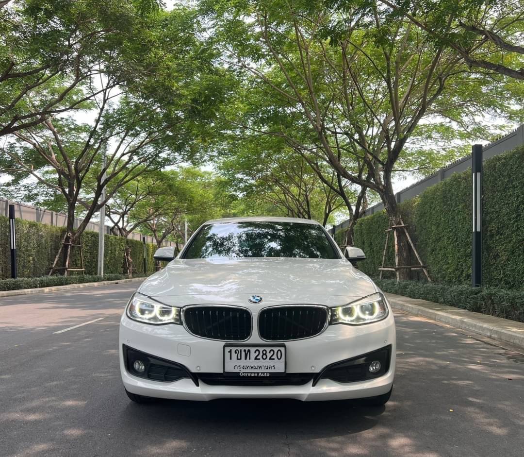2017 BMW 320D GT SPORT LCI สีขาว (รูปที่ 3)