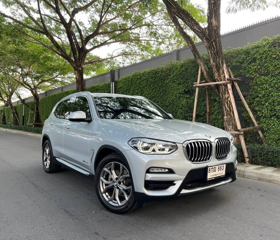 2018 BMW X3 G01 สีเงิน