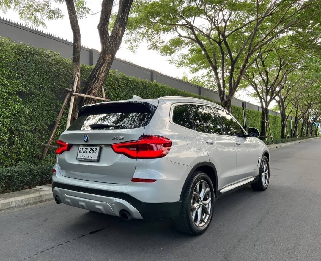 2018 BMW X3 G01 สีเงิน