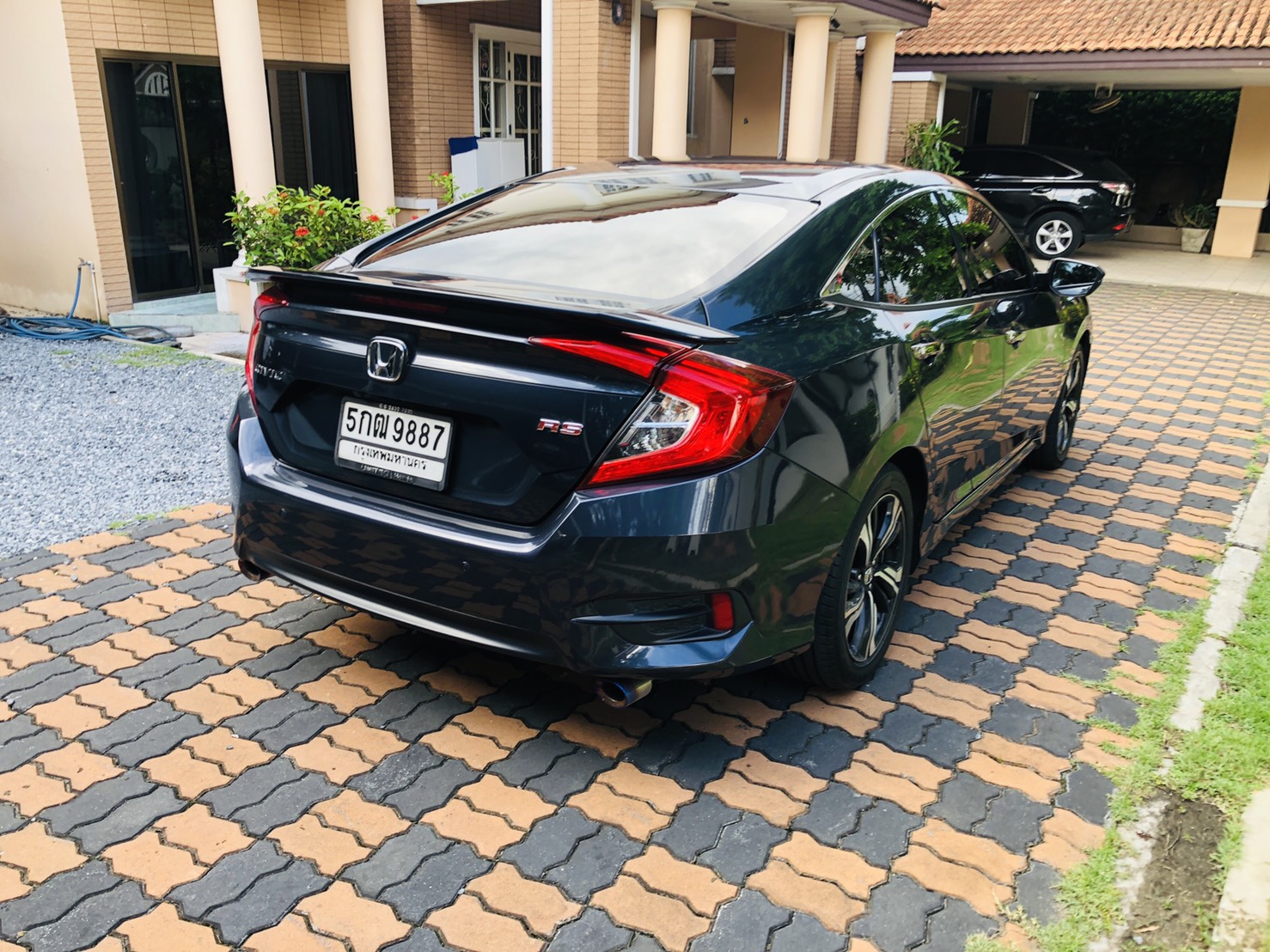 2016 HONDA CIVIC 1.5 TURBO RS auto รถบ้านขายเอง (รูปที่ 14)