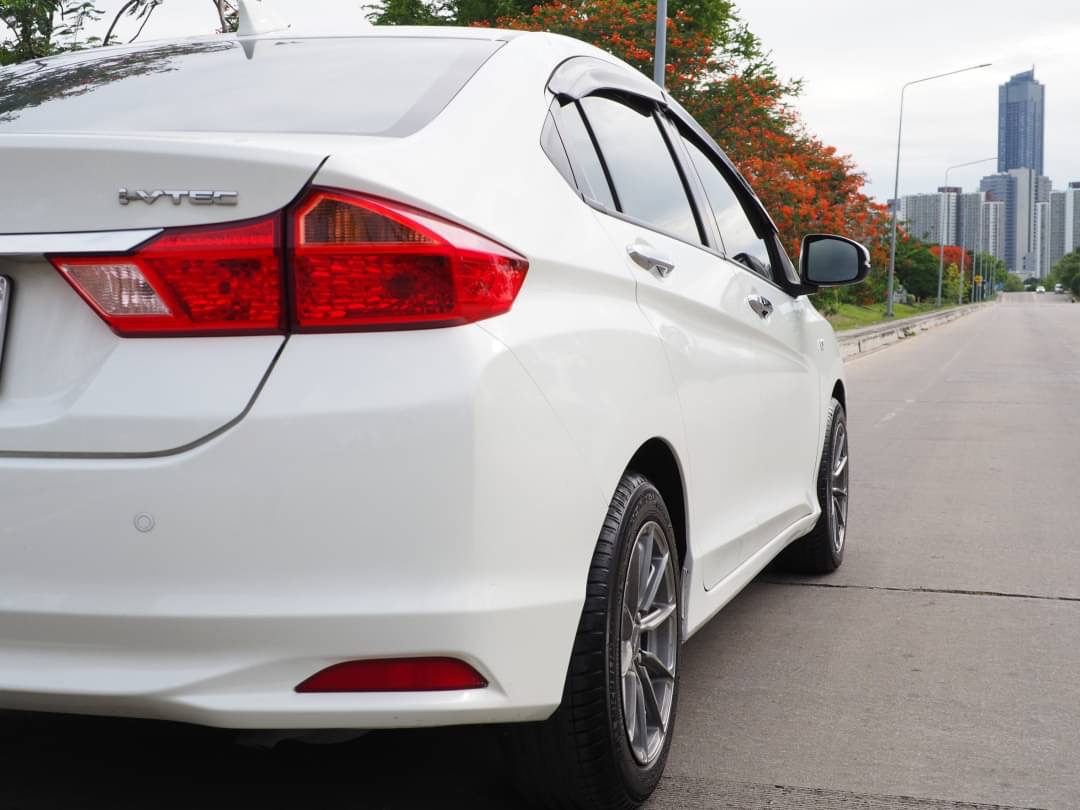 2015 Honda City สีขาว