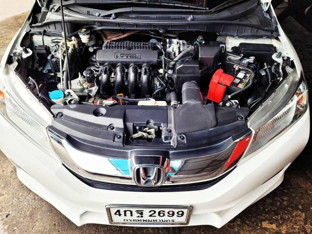 2015 Honda City สีขาว