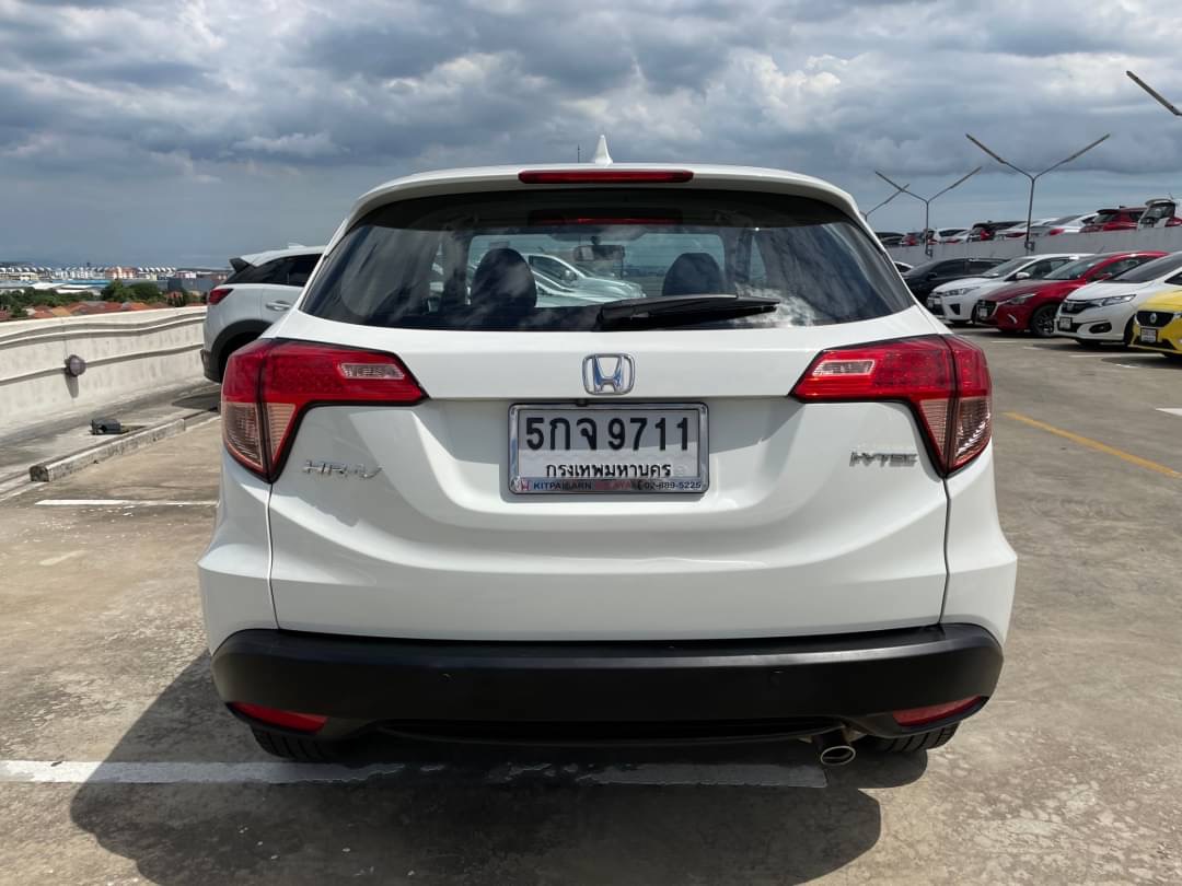 2015 Honda HR-V สีขาว (รูปที่ 4)