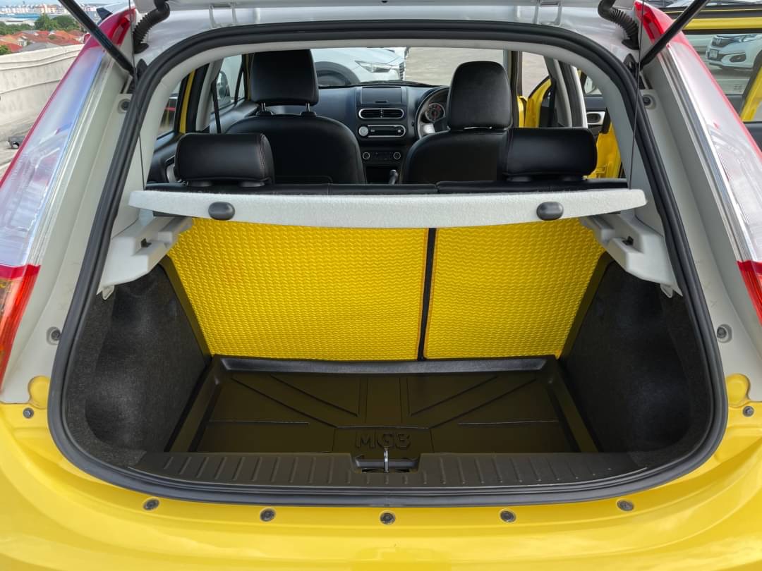 2017 MG MG3 สีเหลือง (รูปที่ 4)