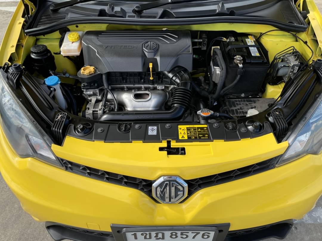 2017 MG MG3 สีเหลือง (รูปที่ 9)