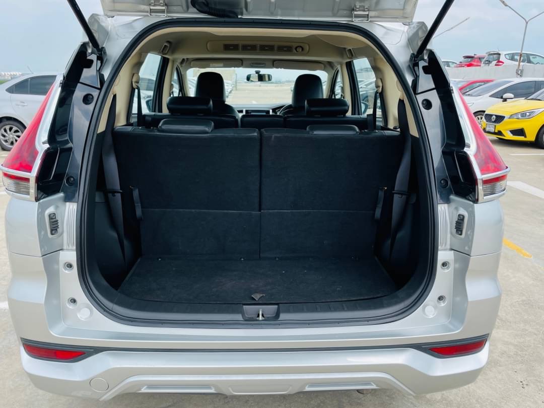 2019 Mitsubishi Xpander สีเงิน (รูปที่ 5)