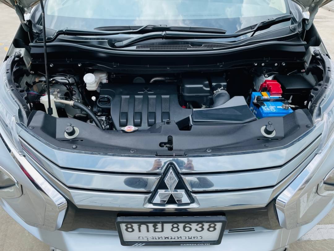 2019 Mitsubishi Xpander สีเงิน (รูปที่ 6)