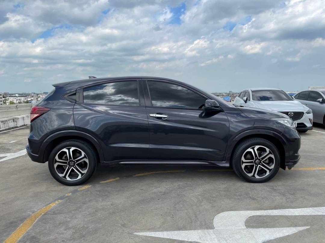 2015 Honda HR-V สีดำ (รูปที่ 3)