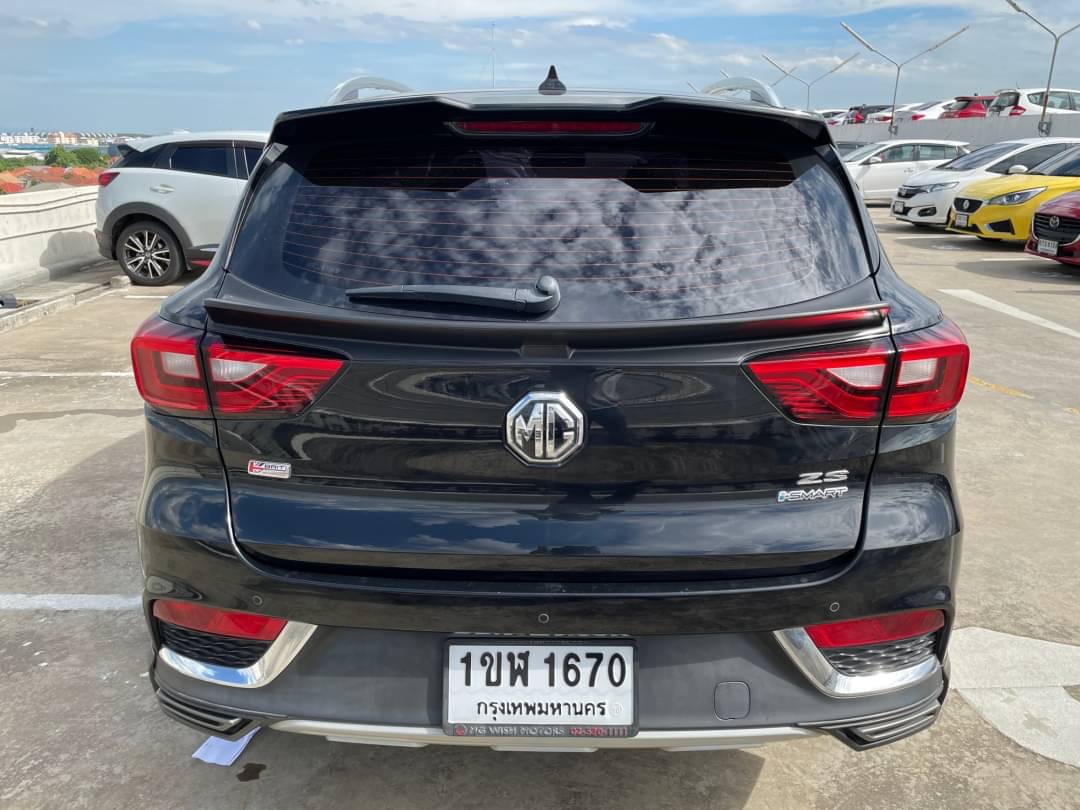 2018 MG ZS สีดำ (รูปที่ 8)