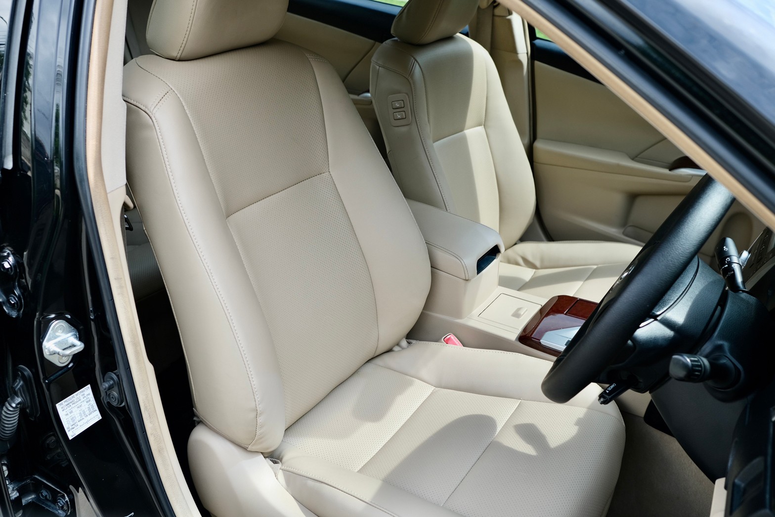Toyota Camry 2.0 G auto ไมล์ 2 แสน iรถสวย พร้อมโอน ฟรีดาวน์ (รูปที่ 7)